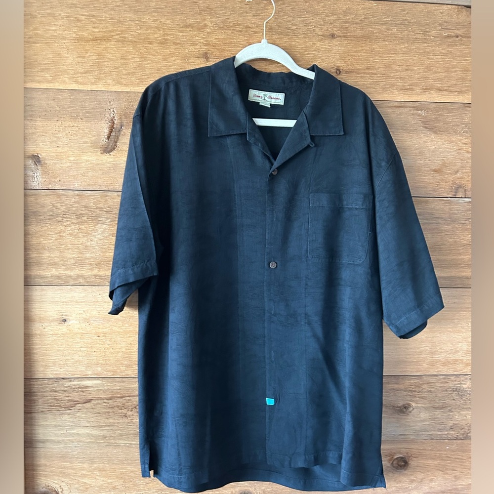 Tommy Bahama shirt. XL